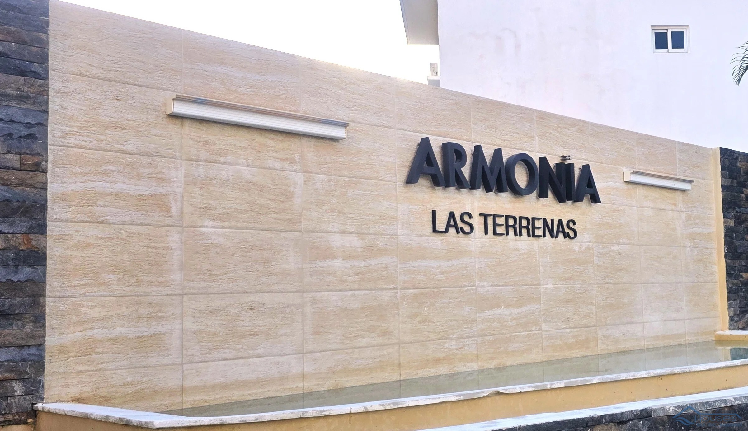 MODERN 2BR APT WITH PRIVATE JACUZZI NEAR PUNTA POPY