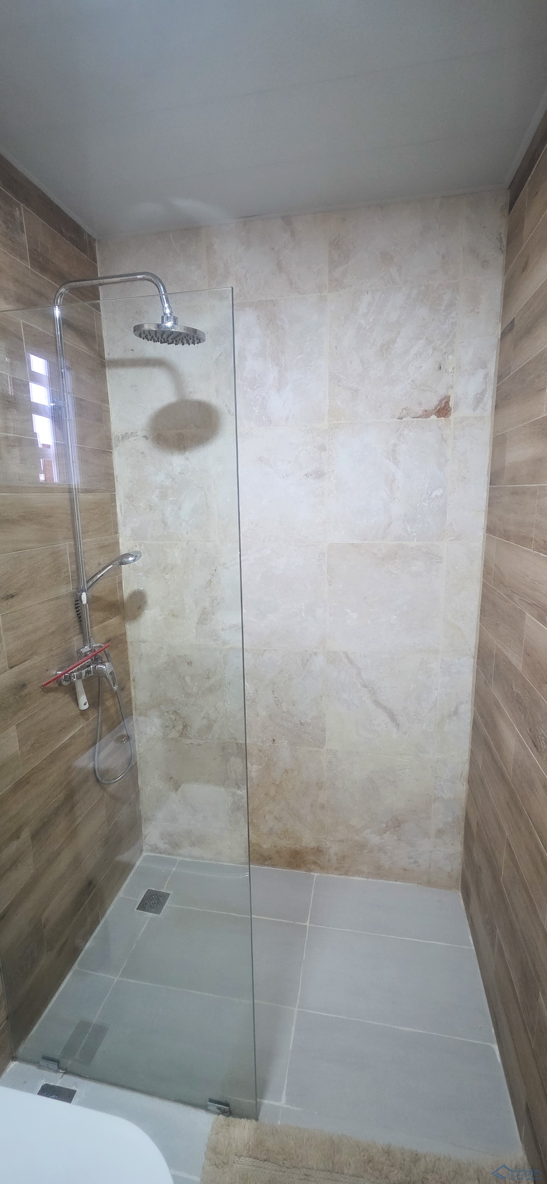 MODERN 2BR APT WITH PRIVATE JACUZZI NEAR PUNTA POPY