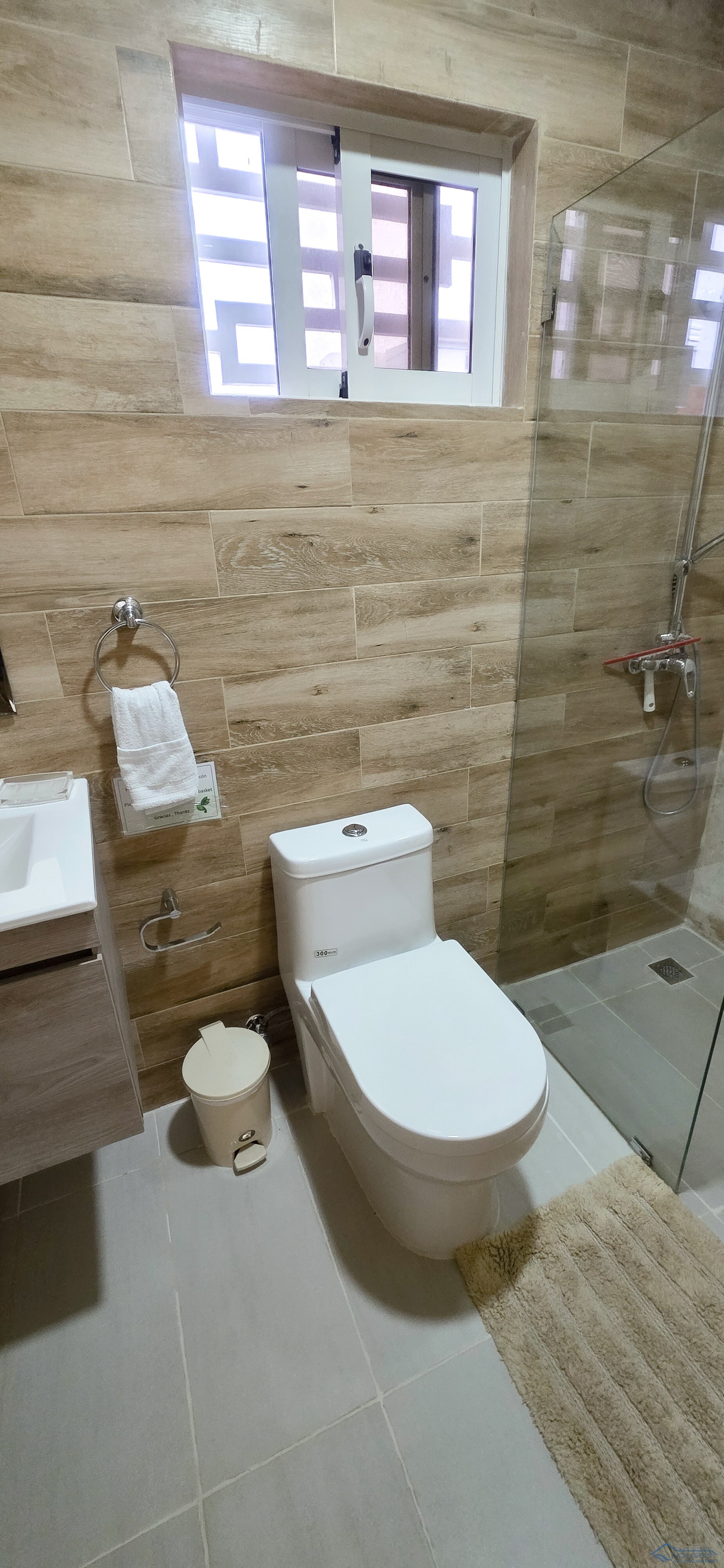 MODERN 2BR APT WITH PRIVATE JACUZZI NEAR PUNTA POPY