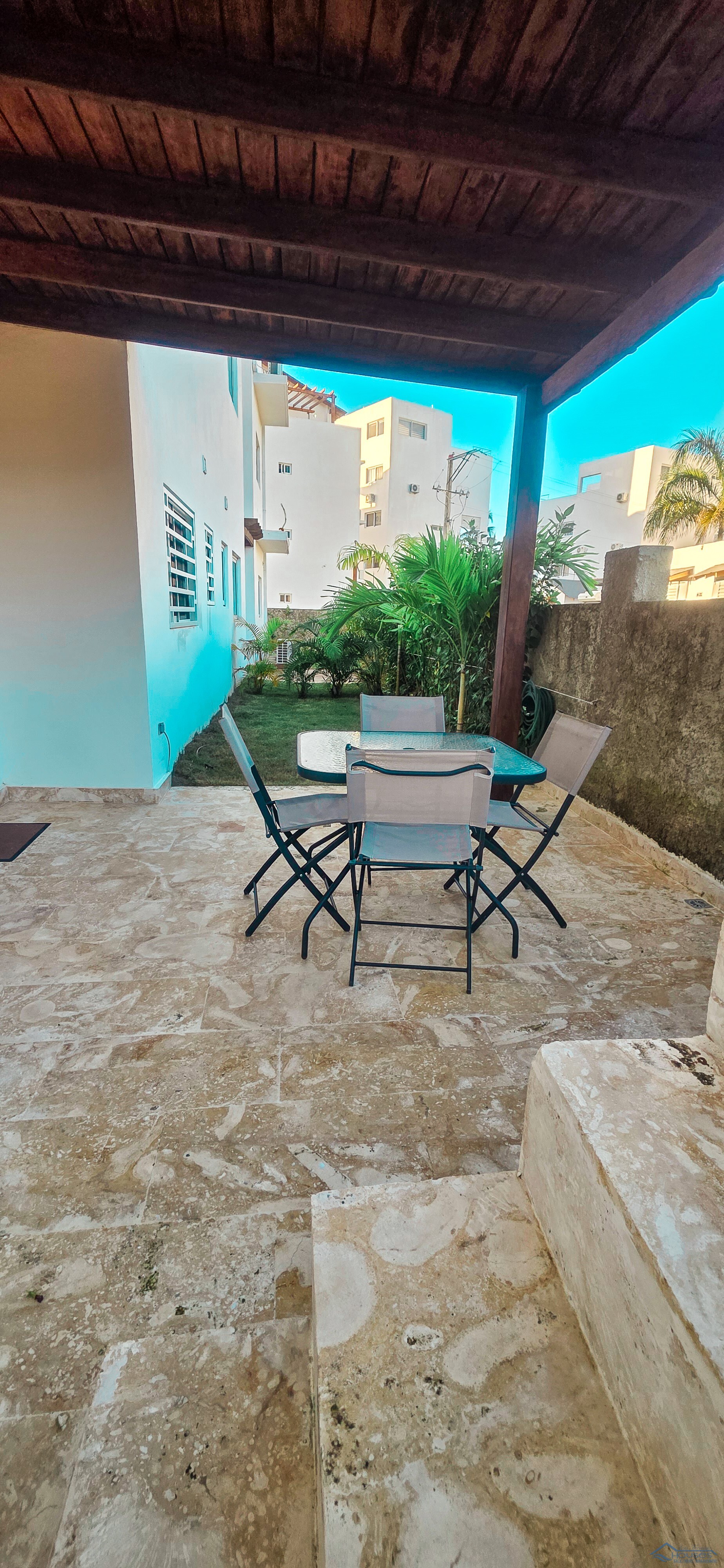 MODERN 2BR APT WITH PRIVATE JACUZZI NEAR PUNTA POPY
