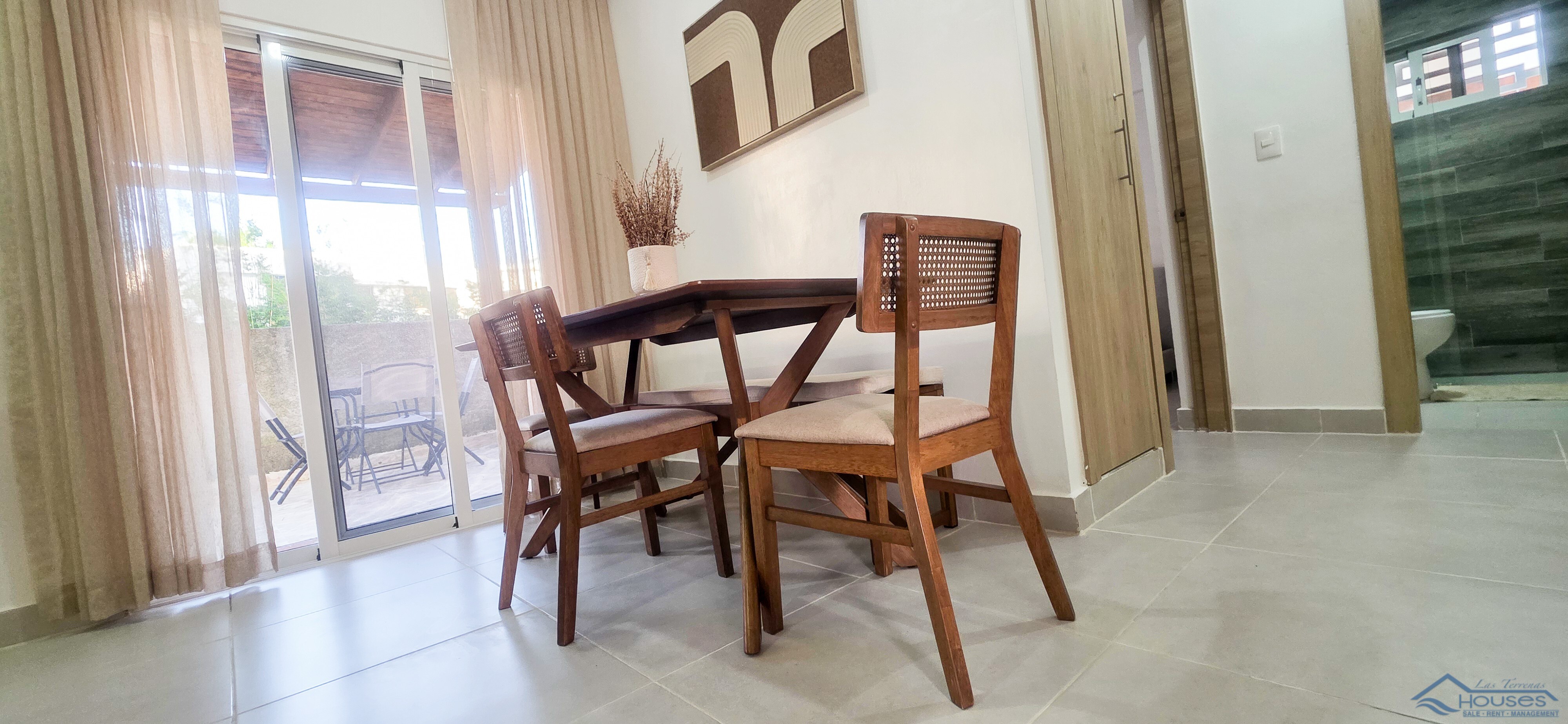 MODERN 2BR APT WITH PRIVATE JACUZZI NEAR PUNTA POPY