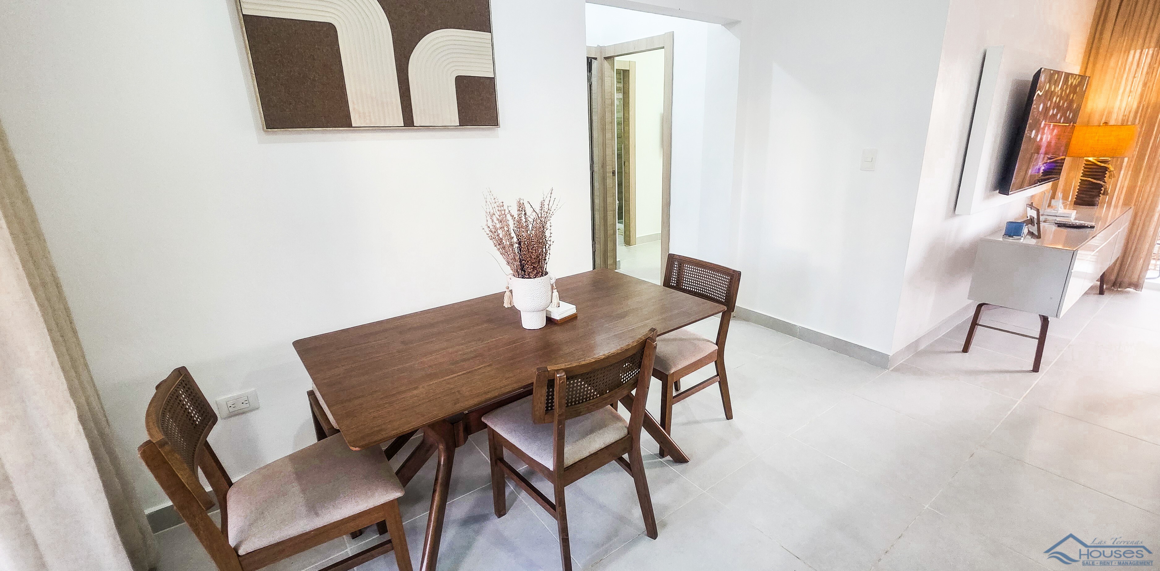 MODERN 2BR APT WITH PRIVATE JACUZZI NEAR PUNTA POPY