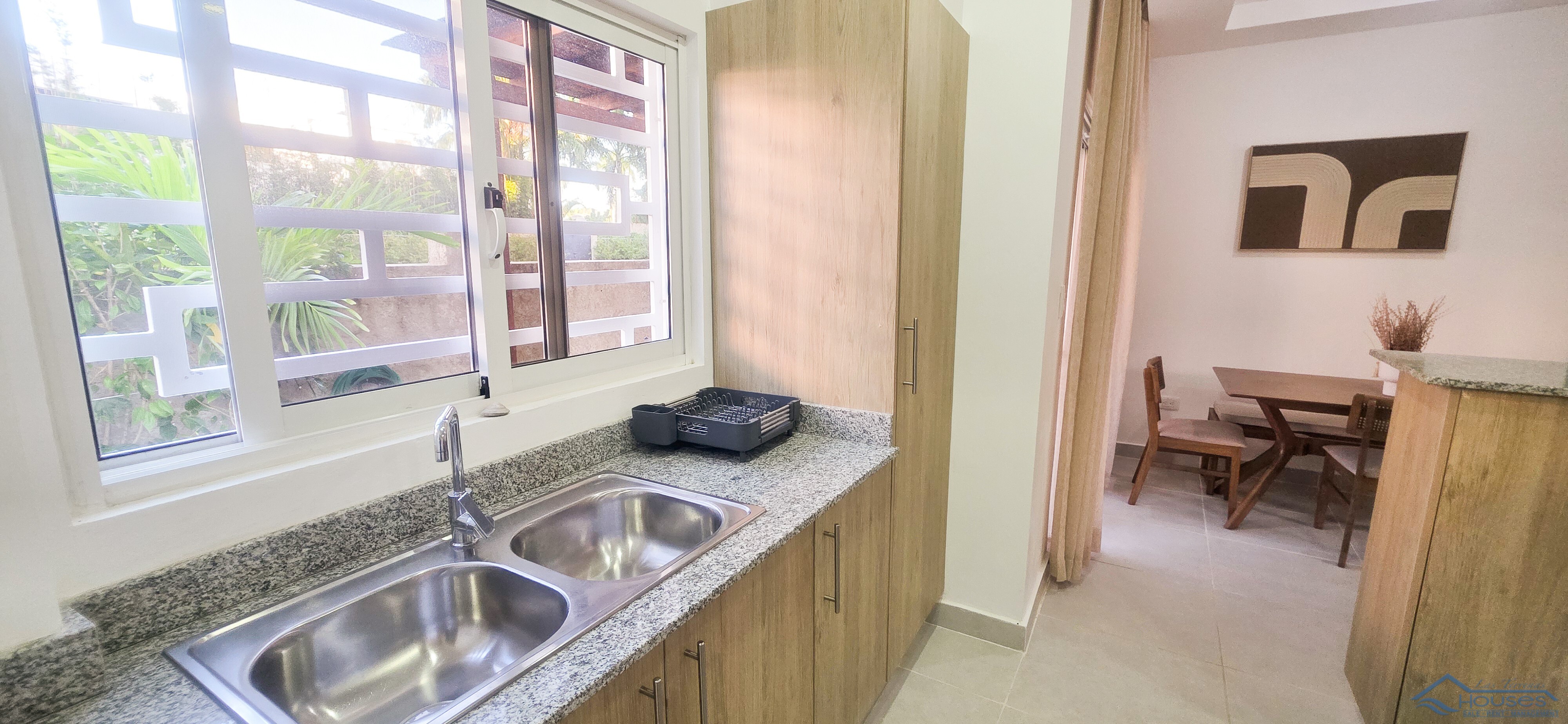 MODERN 2BR APT WITH PRIVATE JACUZZI NEAR PUNTA POPY