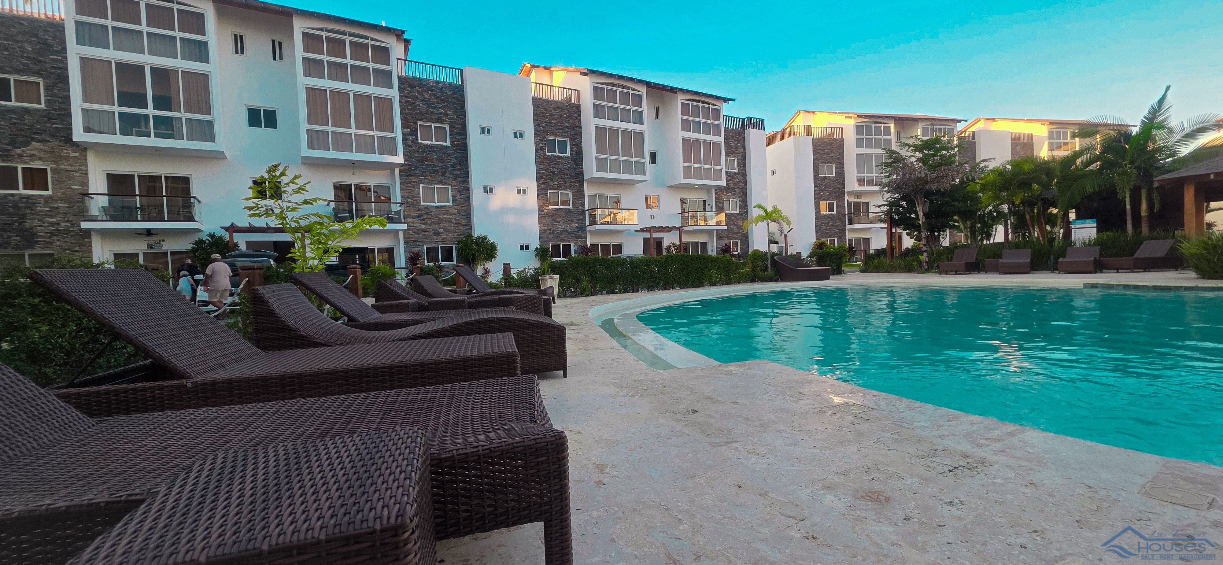 MODERN 2BR APT WITH PRIVATE JACUZZI NEAR PUNTA POPY