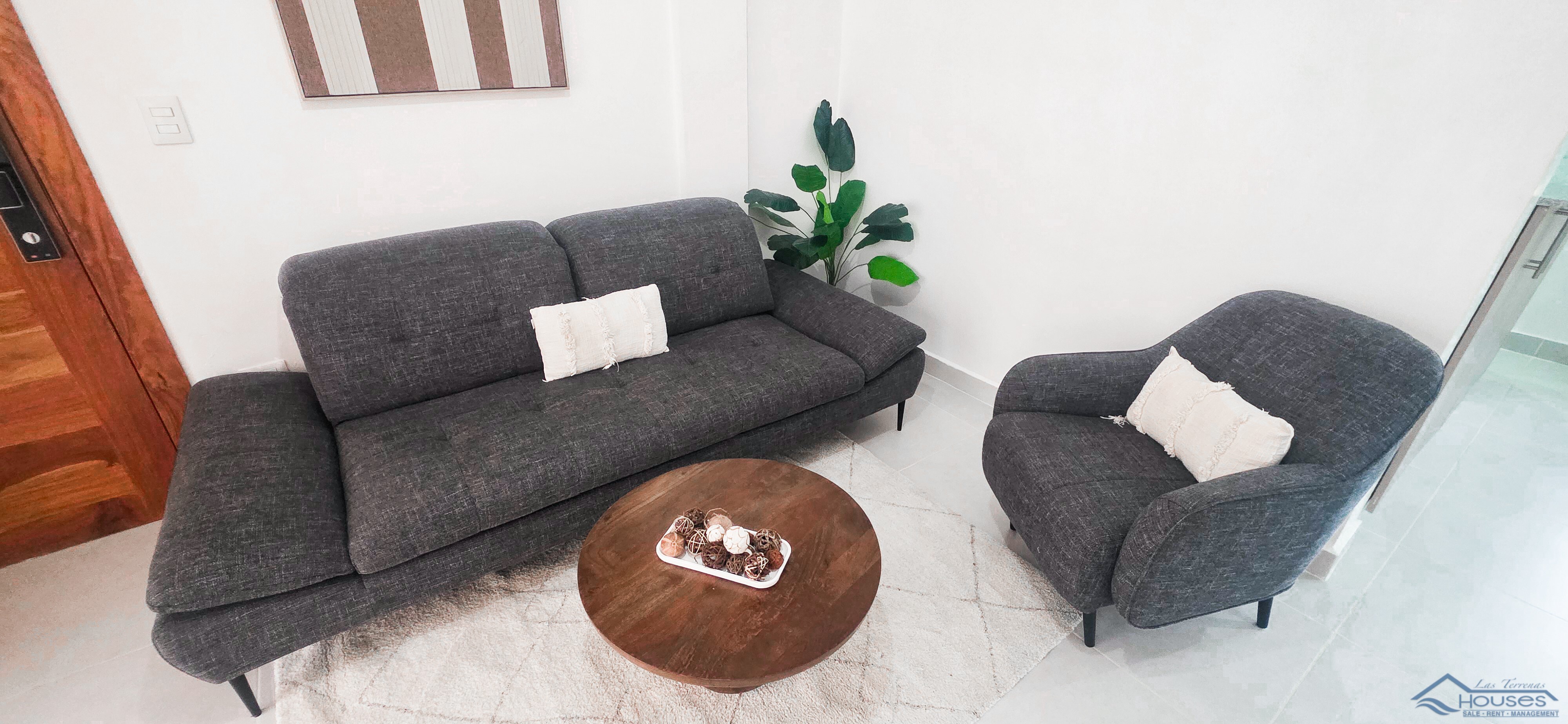 MODERN 2BR APT WITH PRIVATE JACUZZI NEAR PUNTA POPY