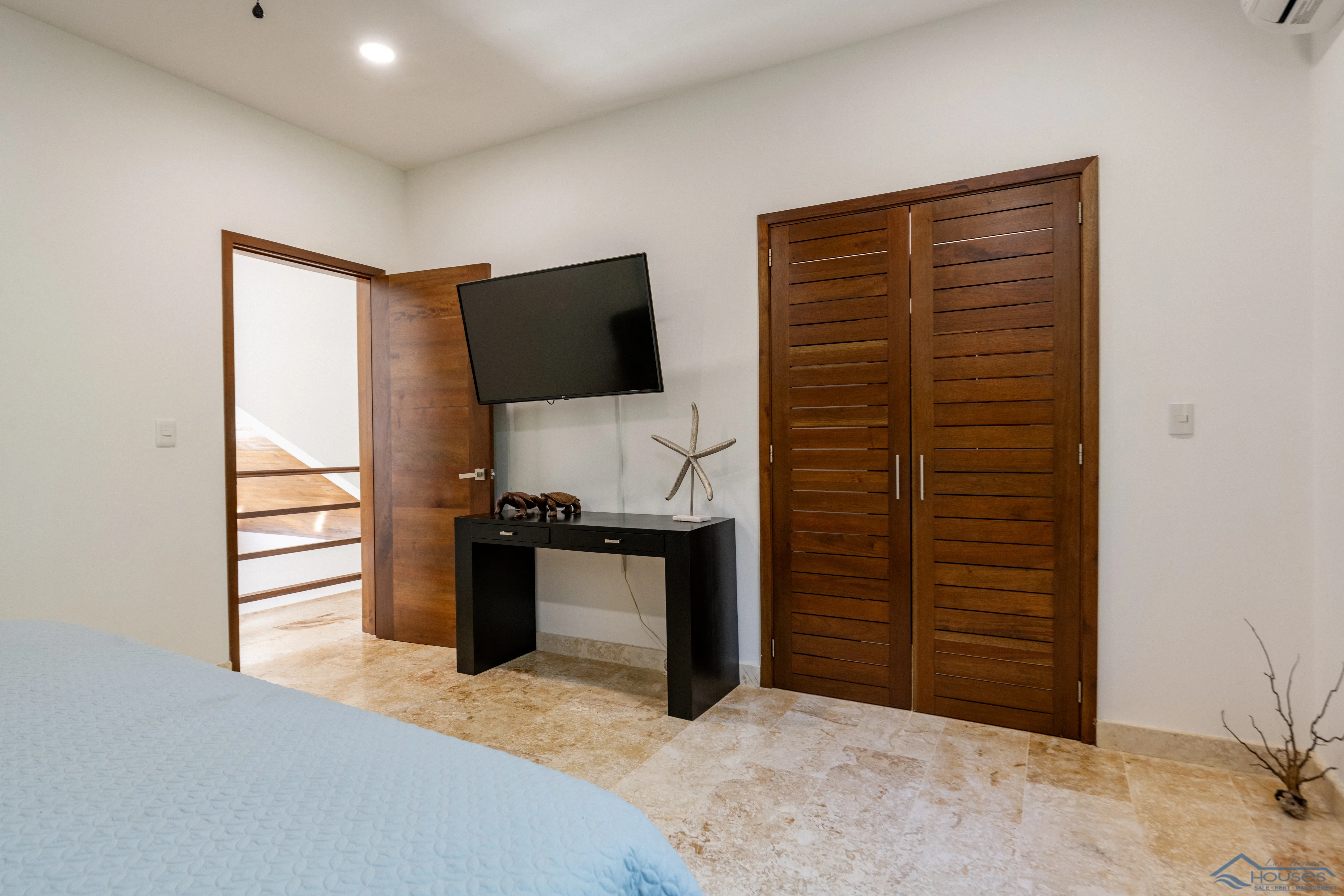 Luxury Villa for Sale in Playa Bonita with Private Helipad
