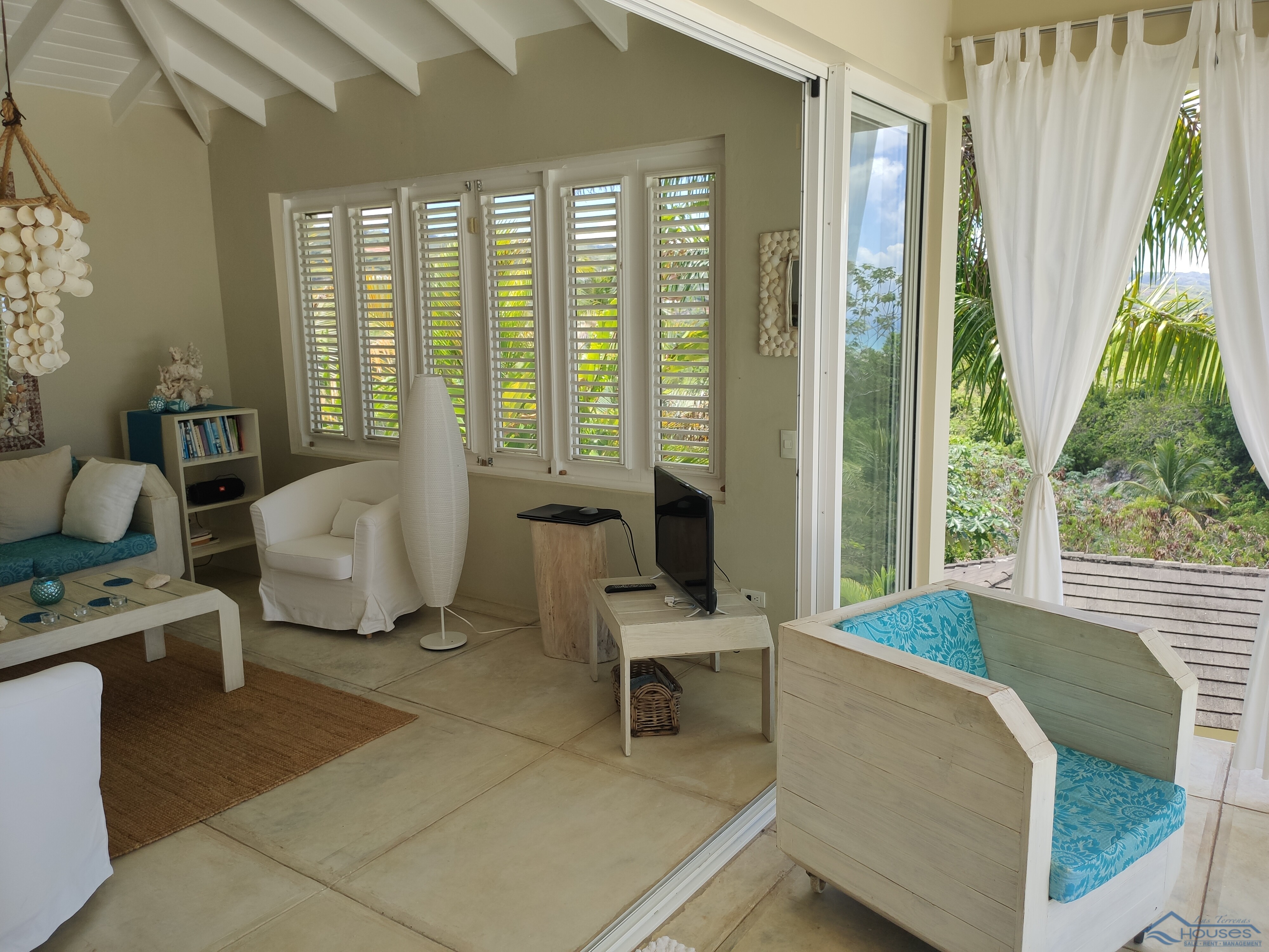 Tropical Retreat with Panoramic Ocean Views in La Jagua, Las Terrenas: A Unique Resale Opportunity
