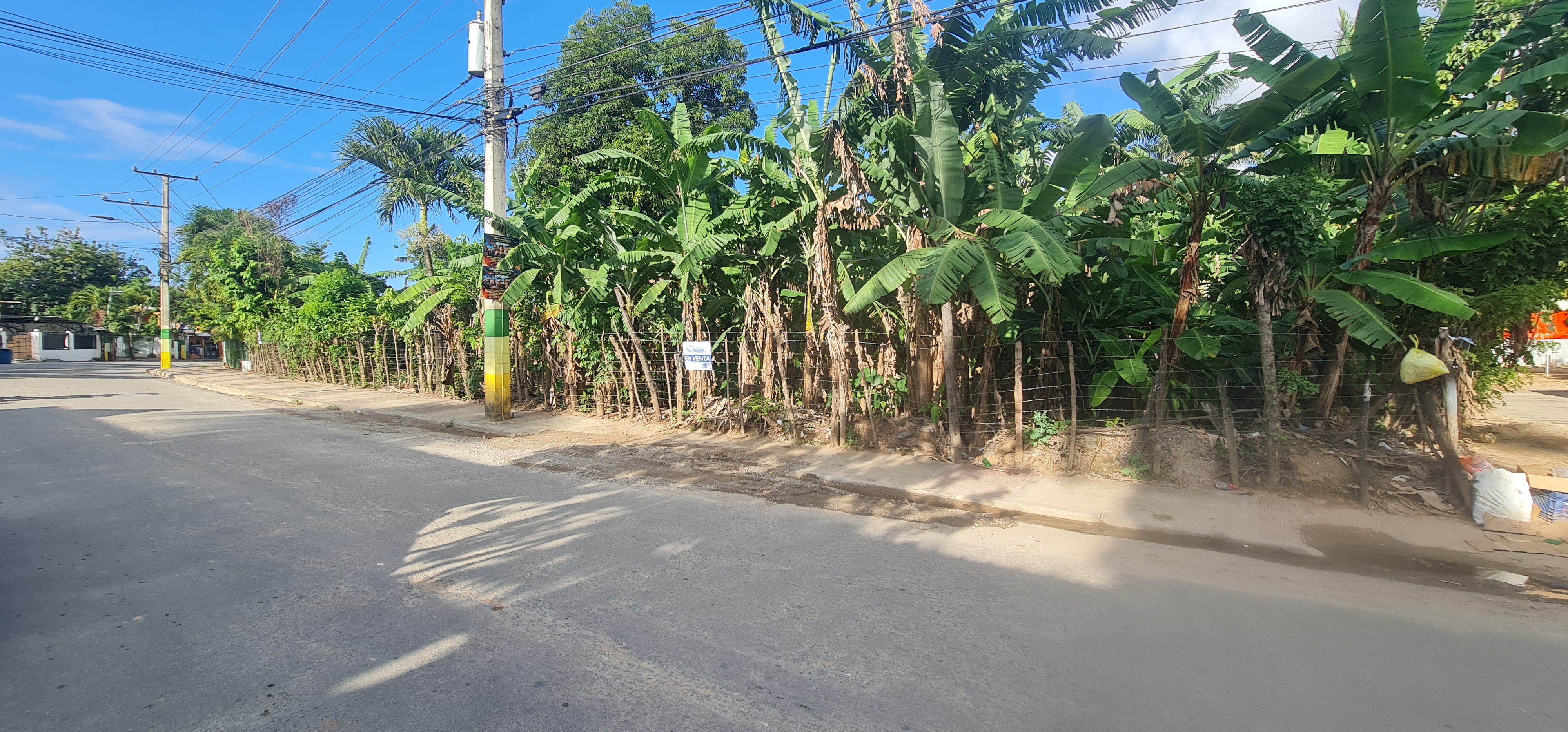 PRIME COMMERCIAL LAND: 3,280M² IN EL ALMENDRO JJL