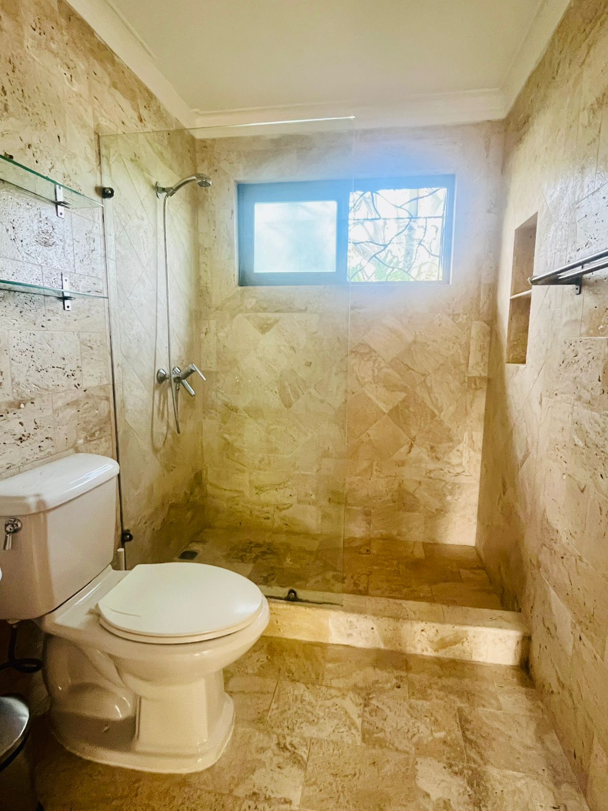 MONSERRAT I, ONE BEDROOM CONDO