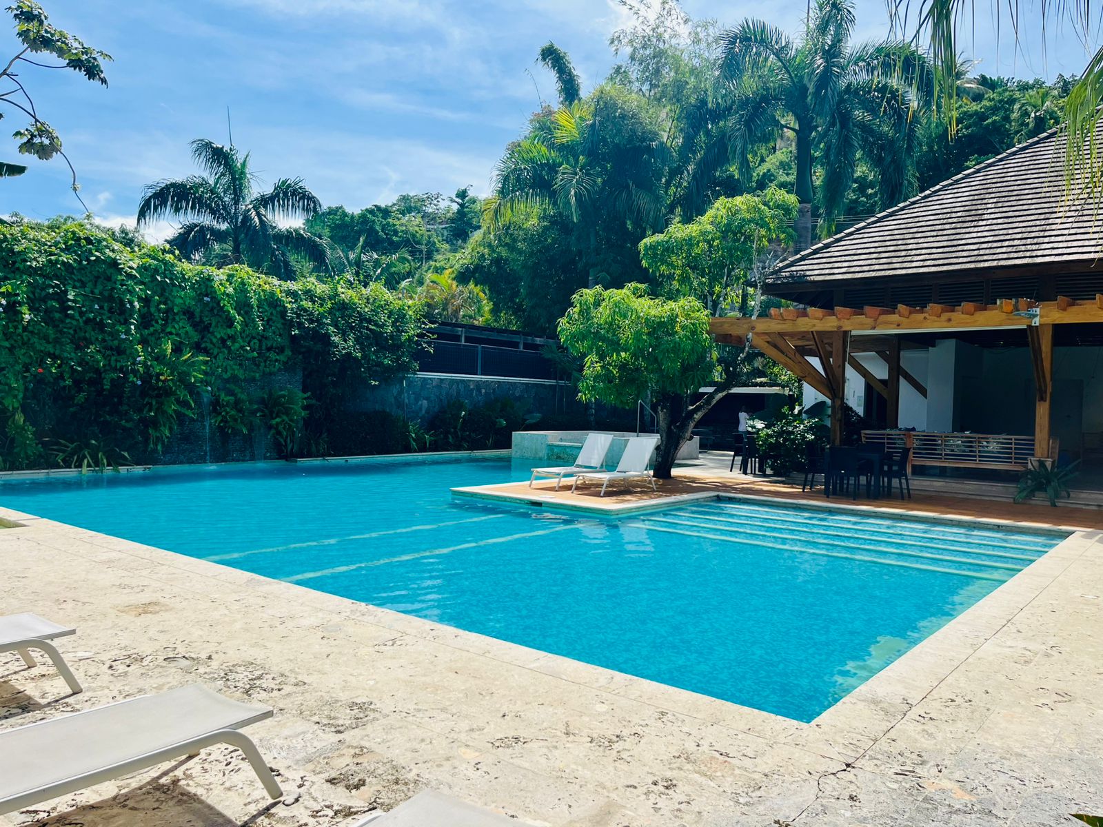 MONSERRAT I, ONE BEDROOM CONDO