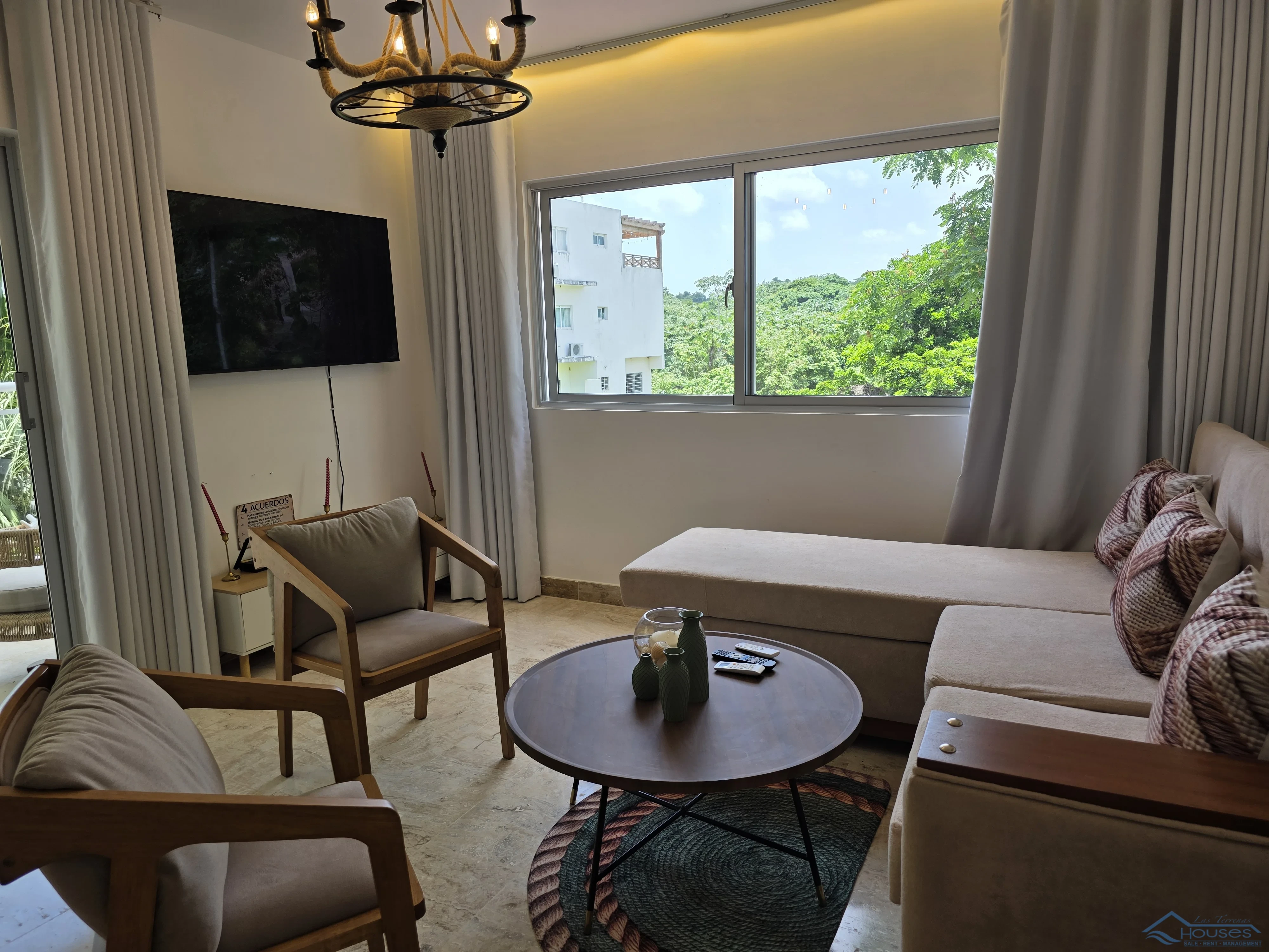 Luxury 2-Bedroom Vacation Rental in Las Terrenas