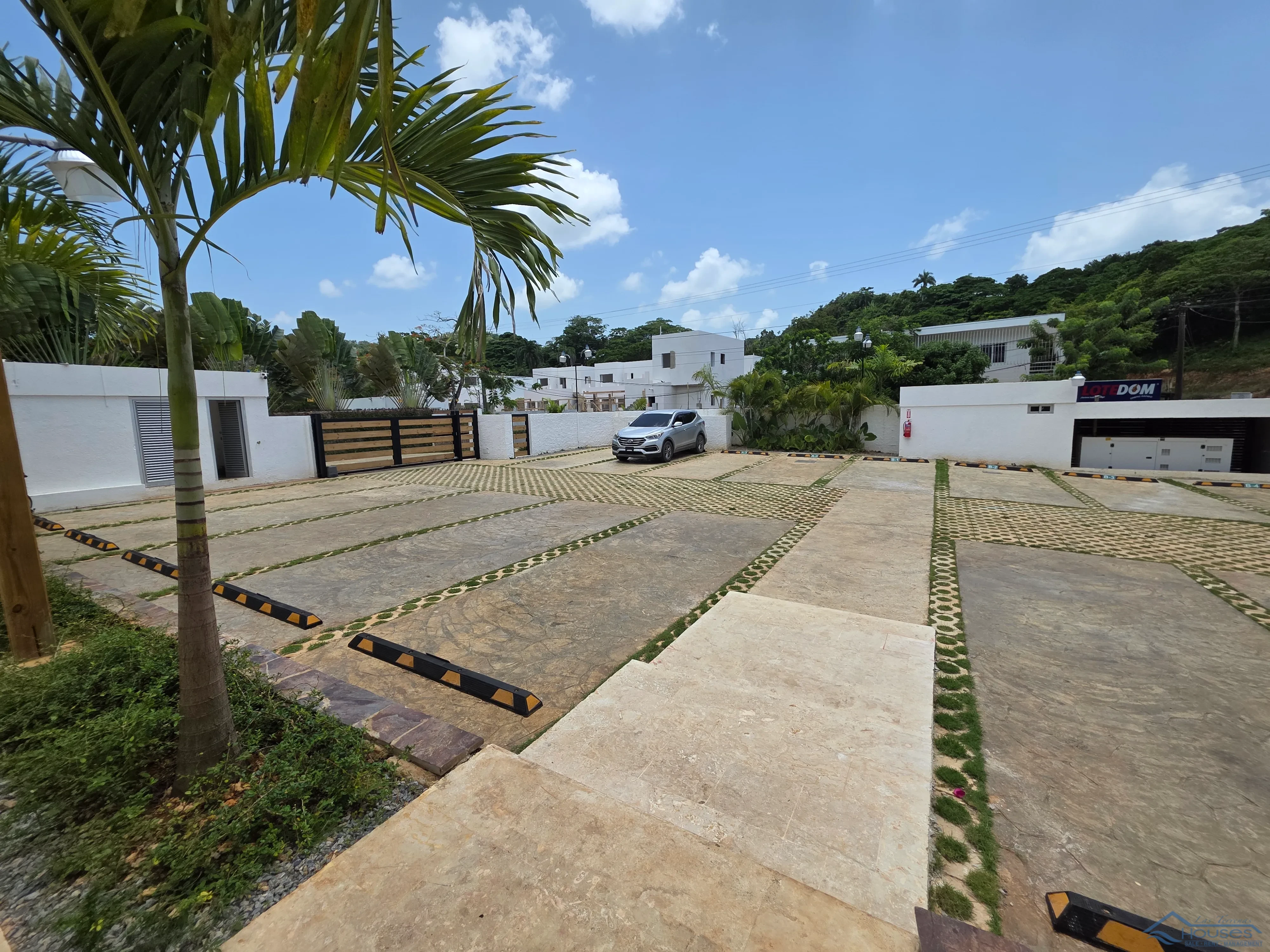 Luxury 2-Bedroom Vacation Rental in Las Terrenas
