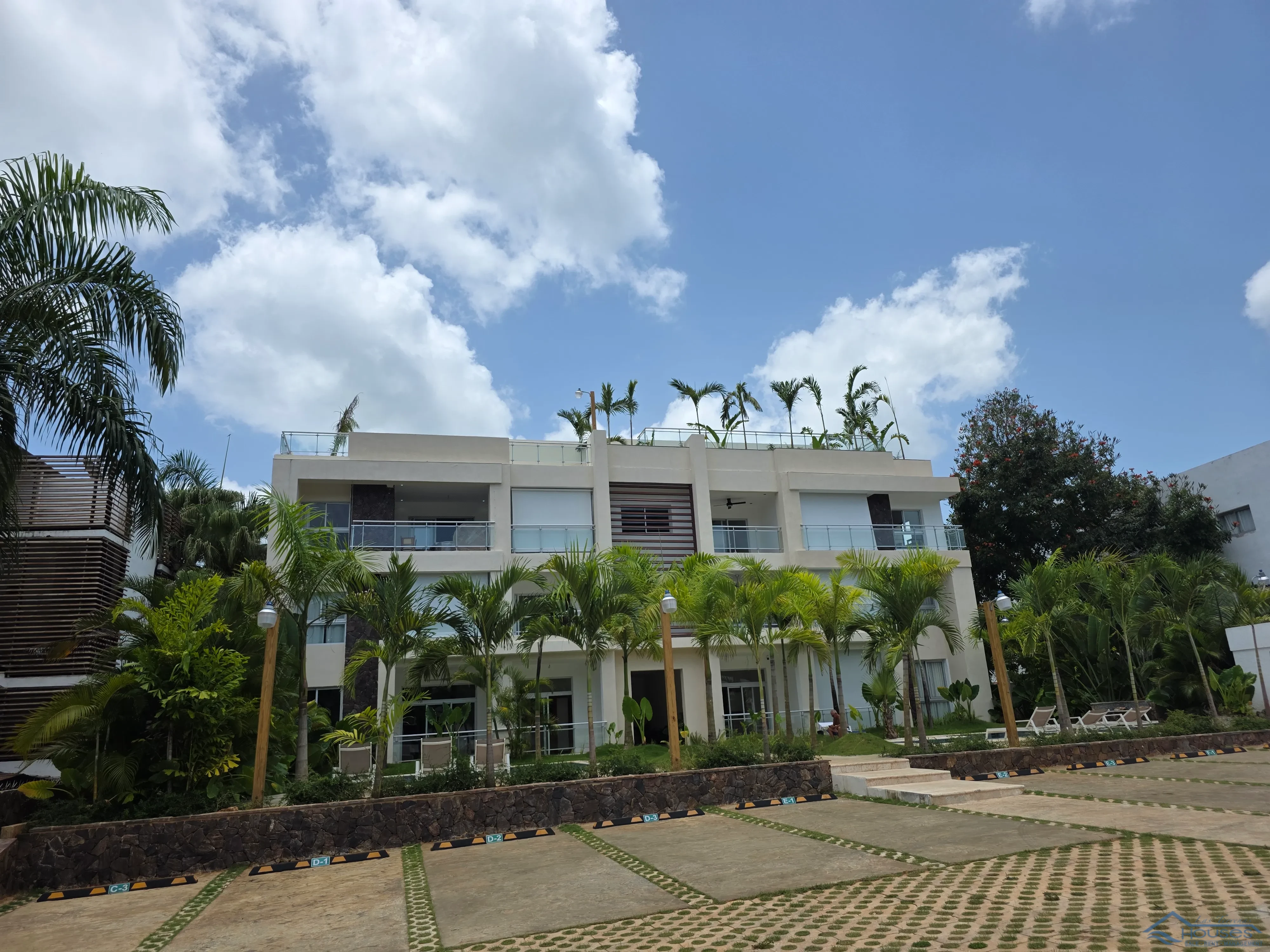 Luxury 2-Bedroom Vacation Rental in Las Terrenas