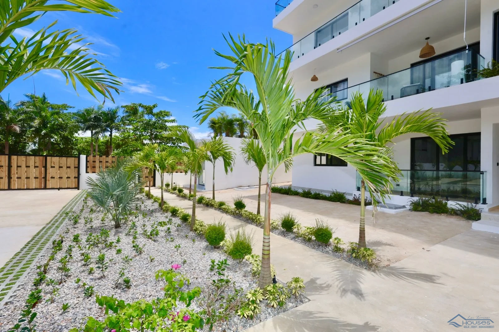 Palmares I | Apartments for Sale in Punta Popy Las Terrenas