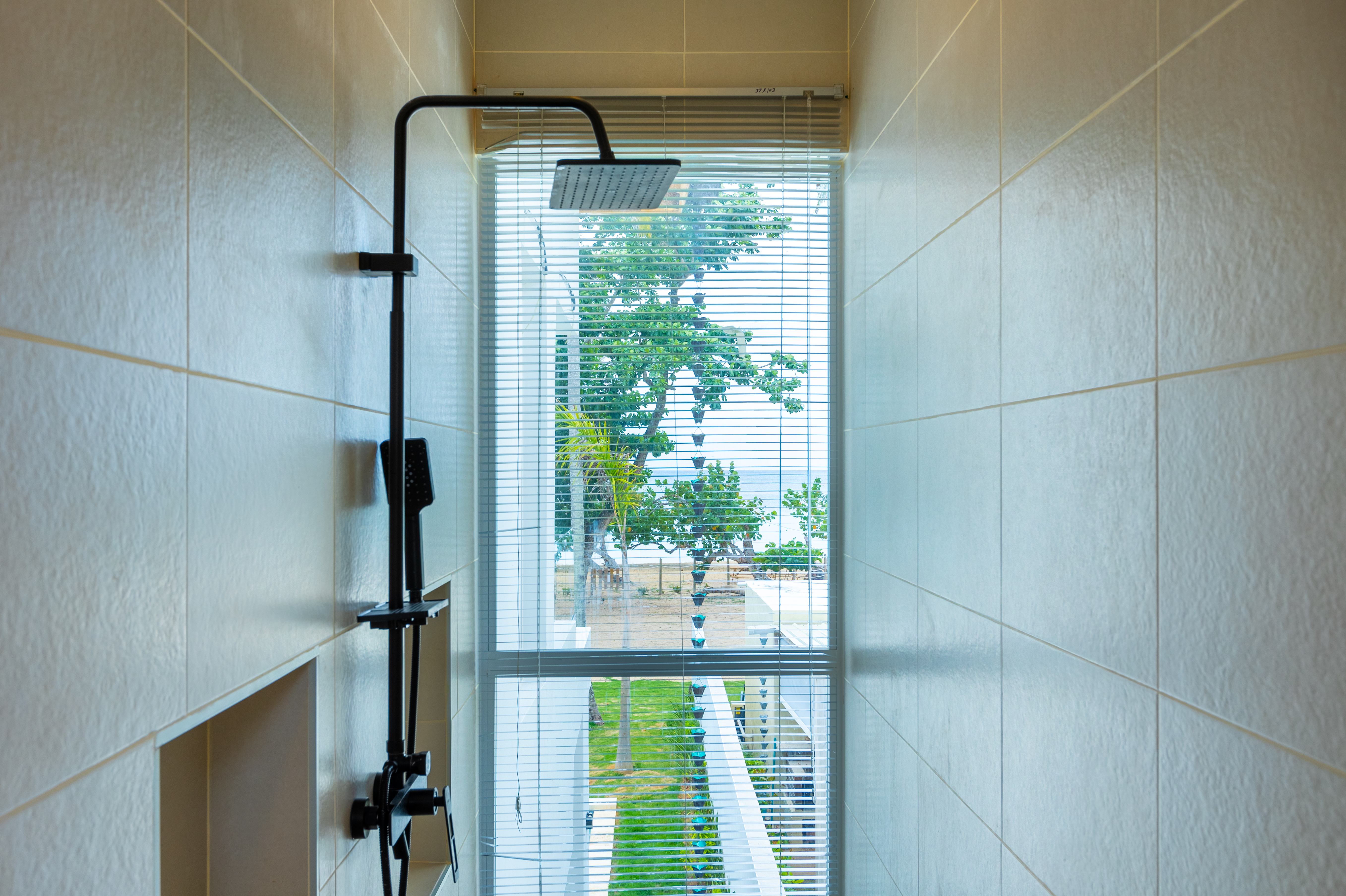 EL PORTILLO 6 BEDROOMS LUXURY BEACHFRONT VILLAS