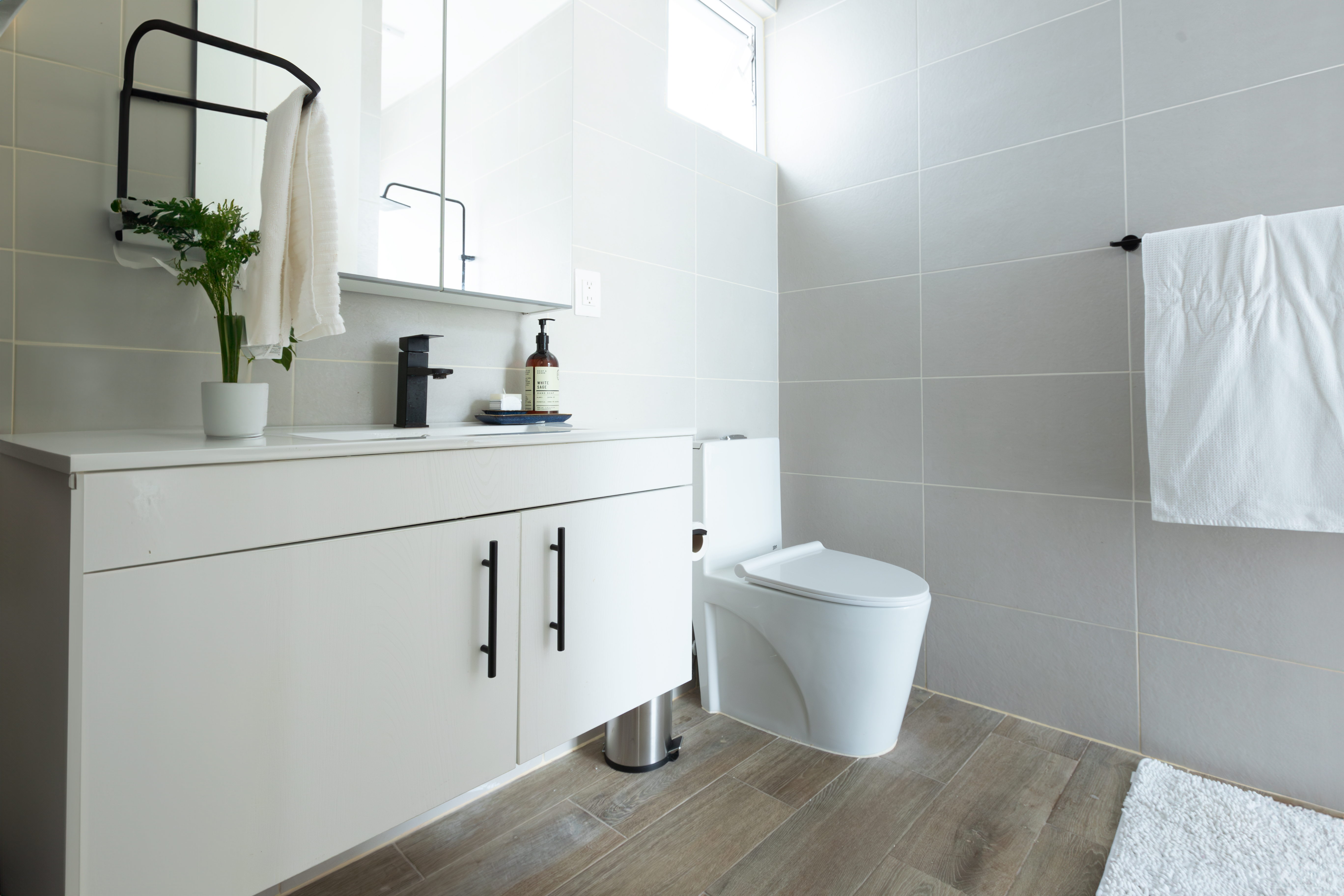 EL PORTILLO 6 BEDROOMS LUXURY BEACHFRONT VILLAS