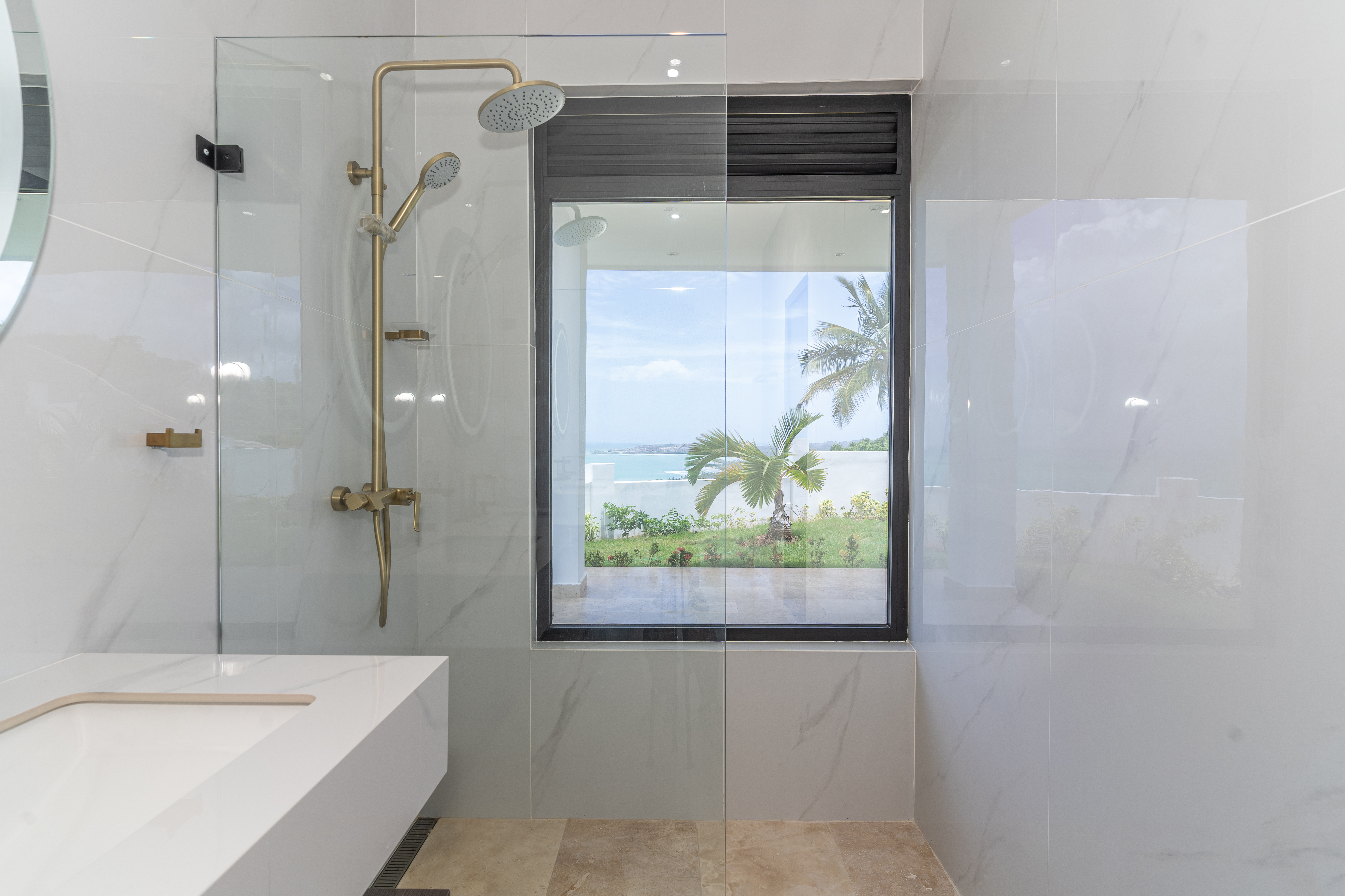 PANORAMIC LUXURY MANSION IN SWELL RESIDENTIAL, LAS TERRENAS